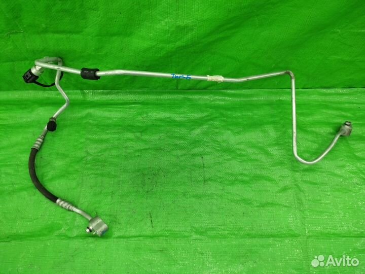 Трубка кондиционера 2.0 TSI VW Tiguan 2007-2016