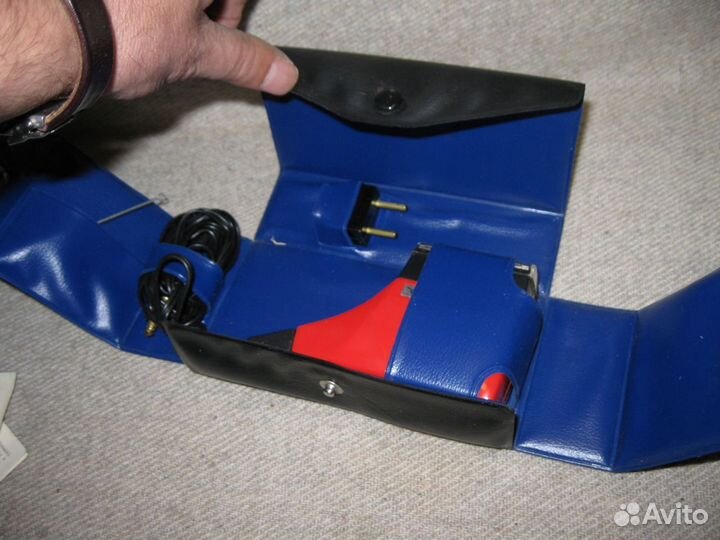 Электробритва СССР Чайка-304 Авто в футляре коробк