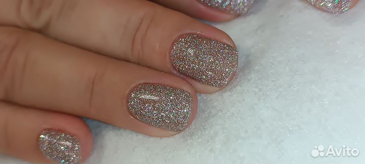 Маникюр педикюр