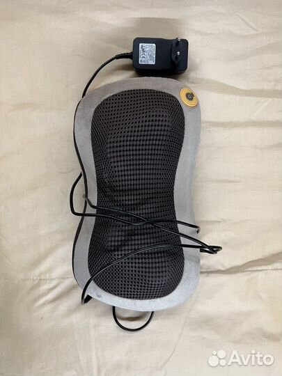 Массажная подушка для шеи