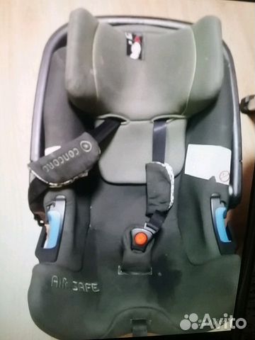 Автомобильное кресло