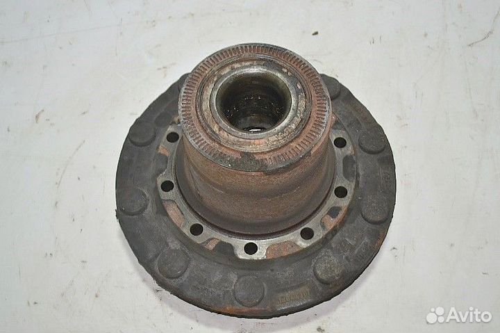 Ступица, дисковые тормоза, передний мост, правая s