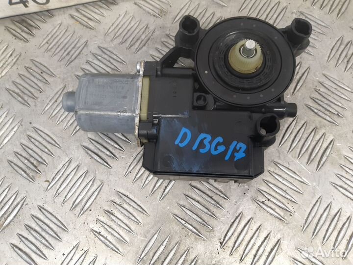 Б/У Моторчик стеклоподъемника передний левый VW