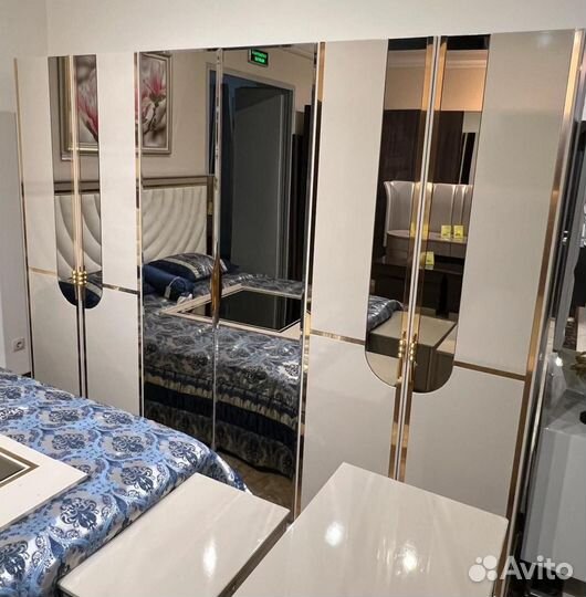 Спальный гарнитур Агата комплект