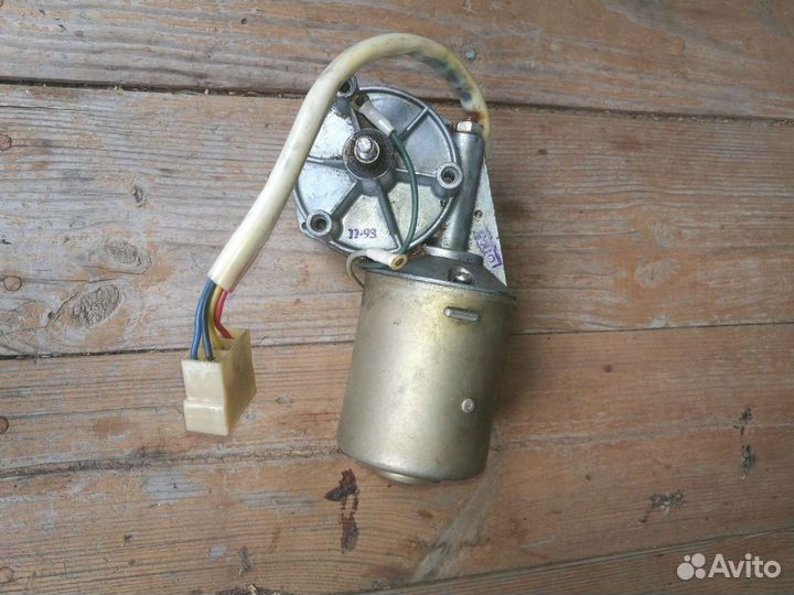 Мотор-редуктор стеклоочистителя