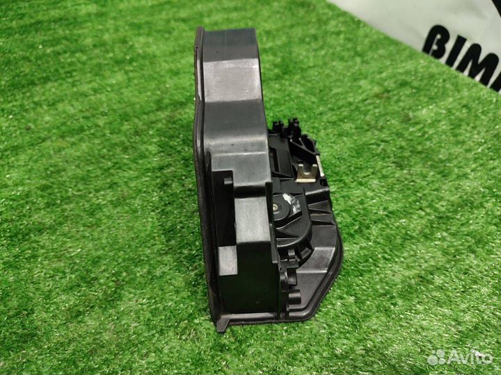 Замок двери задней правой BMW 5 E60/E61 E60 2005