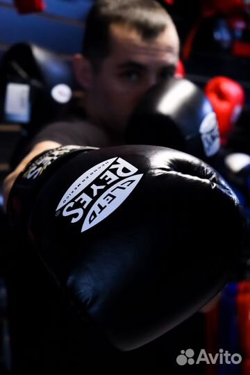 Боксерские перчатки Cleto Reyes Black