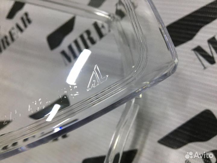 Правое стекло фары BMW X3/X4 G01 G02 2017-2021