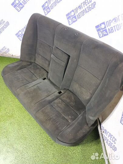 Сиденье заднее Bmw E39 седан 2.5 M52 1997