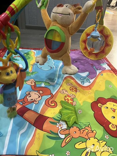 Развивающий коврик