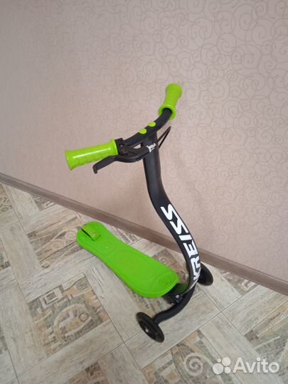 Продам детский самокат
