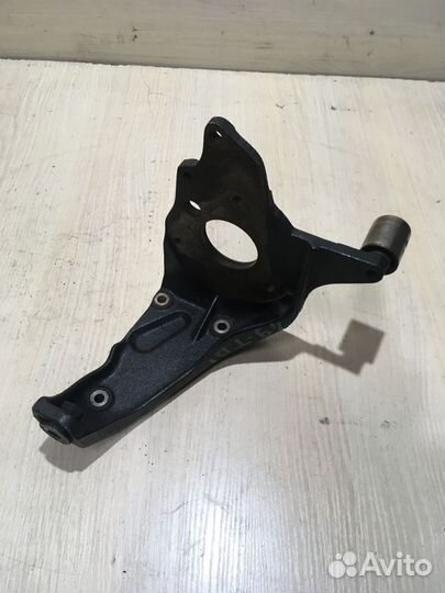 Кронштейн тнвд Audi A6 C5