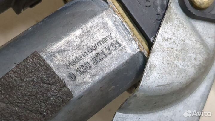 Стеклоподъемник электрический левый передний Skoda Octavia Tour, 2003