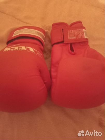 Боксерские перчатки 12 oz leco