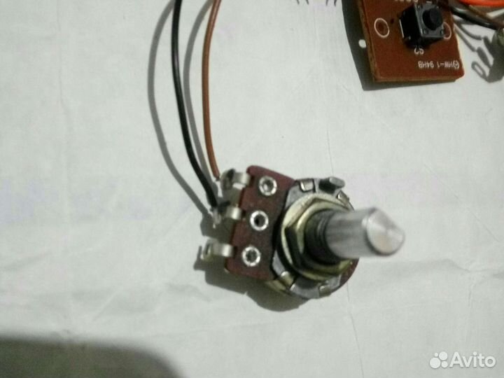 Резистор переменный