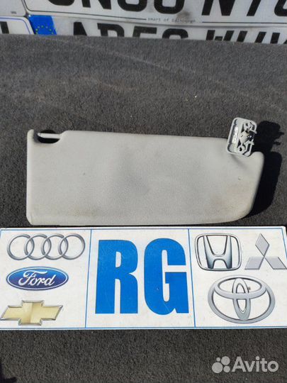 Козырек солнцезащитный левый Opel Astra H хэтчбек