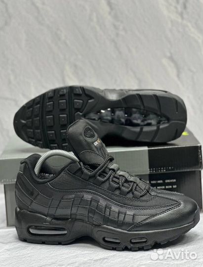 Кроссовки Nike Air Max 95 универсальные