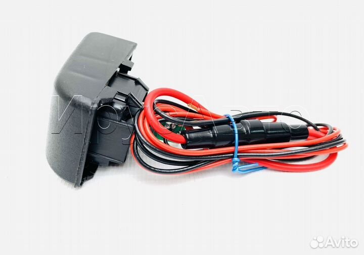 Автомобильное зарядное устройство USB 2110