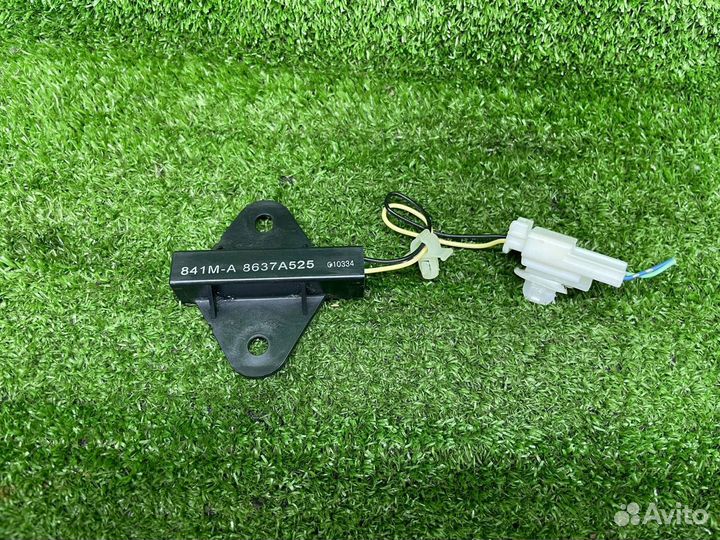 Антенна системы комфортного доступа Mitsubishi ASX