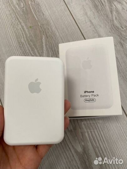 Магнитный повербанк на айфон новый