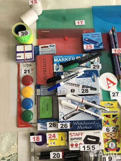 Канцелярские принадлежности