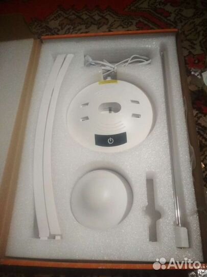 Бактерицидная ультрафиолетовая лампа