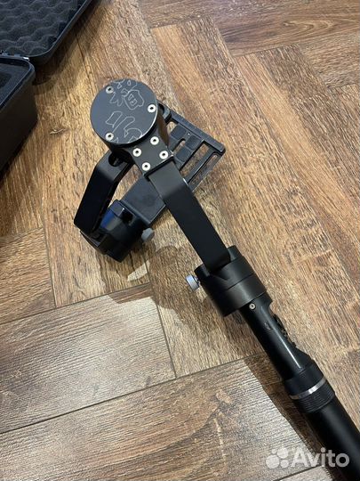 Zhiyun crane v2