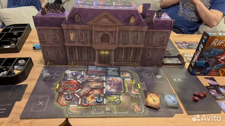 Шёпот за стеной