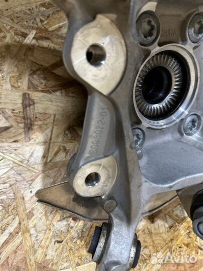 Кулак задний Bmw 2 Серия G42