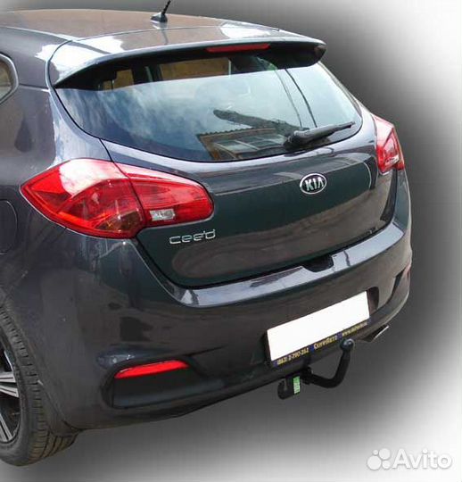 Фаркоп на Kia Ceed (JD) 2012-2017 (хетчбек)