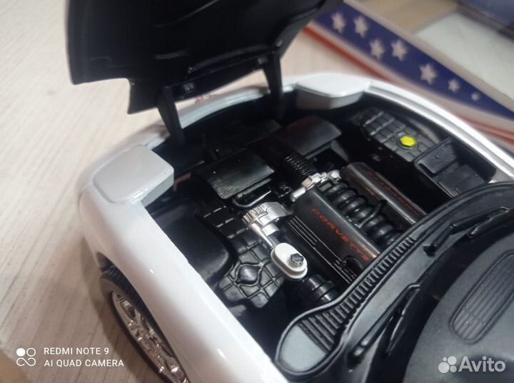 Модель chevrolet corvette 2004 1/18