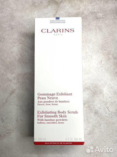 Clarins Отшелушивающий крем для тела peau neuve