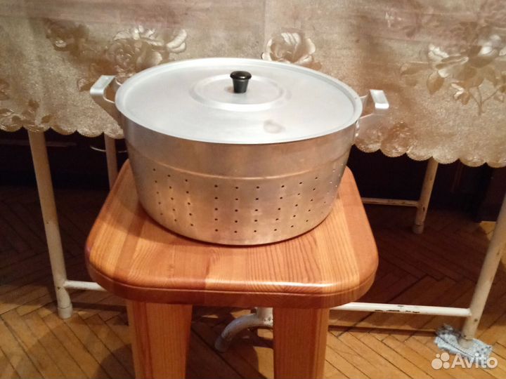 Кастрюля алюминиевая