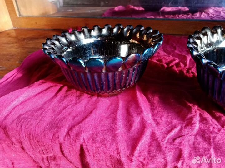 Конфетница из цветного яркого стекла. Уршельский