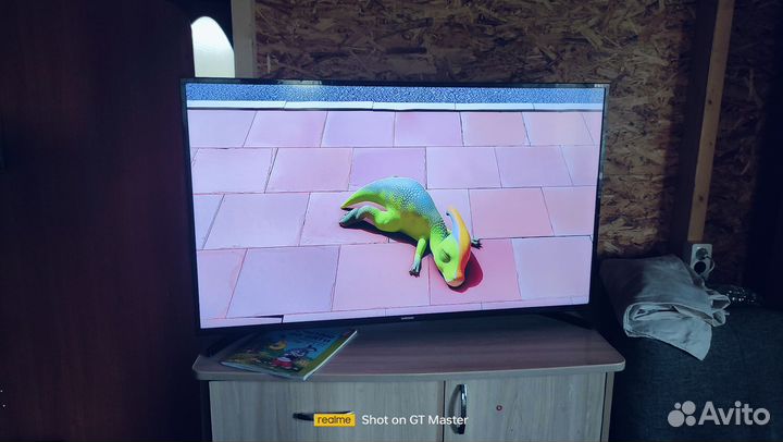 Телевизор SMART tv 43