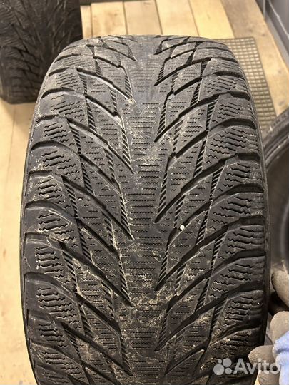 Nokian Tyres Hakkapeliitta R 235/40 R18