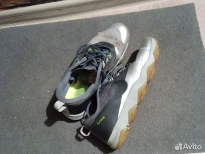 Кроссовки nike