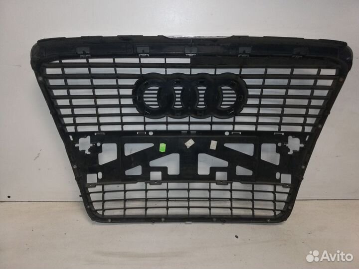 Решетка радиатора Audi A6 C6 4F