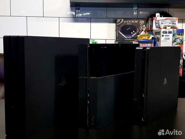 PS4 FAT/Slim/Pro + 2 джоя + 3 игры