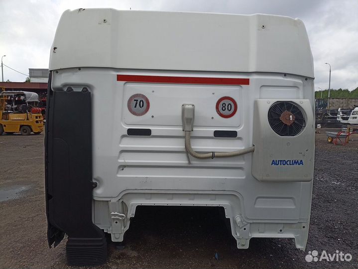 Кабина средняя широкая Man TGX