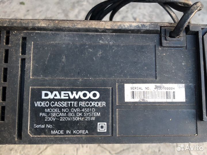 Видеомагнитофон