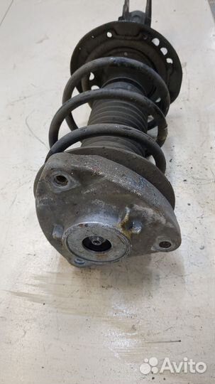 Амортизатор подвески правый передний Mercedes A W176