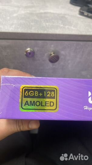 Планшет umiio P 80 pad