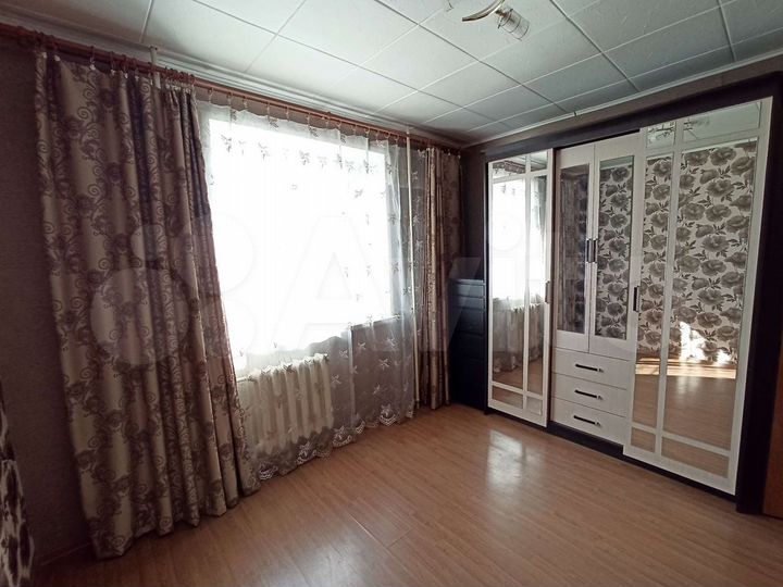 3-к. квартира, 90 м², 3/5 эт.
