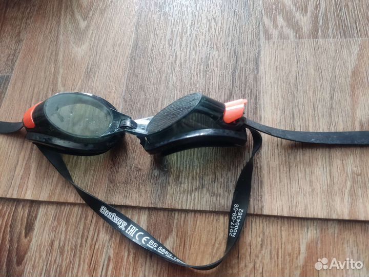 Очки для плавания BestWay