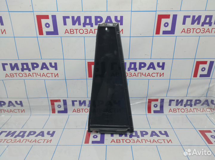 Стекло двери задней правой форточка Toyota Land Cr