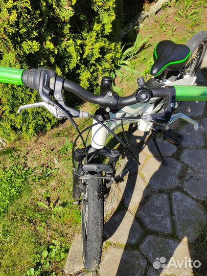 Велосипед bmw junior cruiser