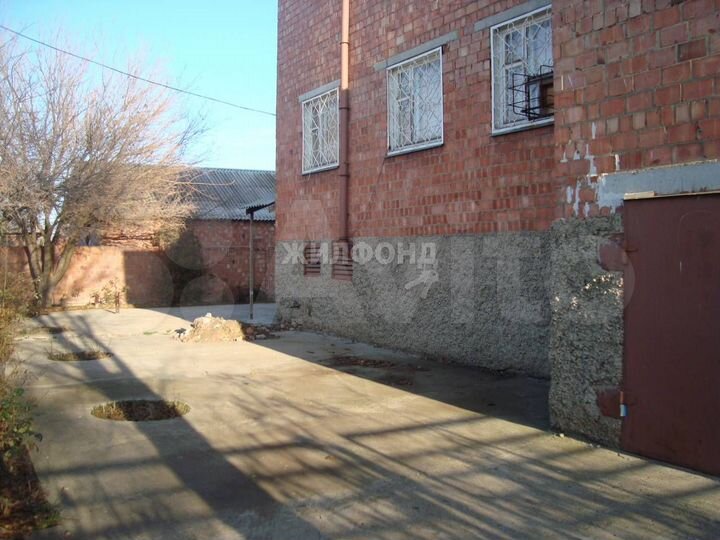 Дом 311 м² на участке 12 сот.