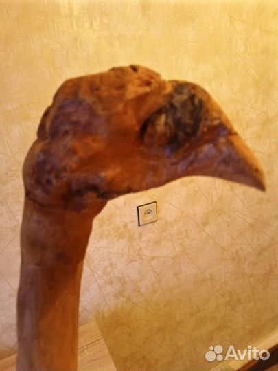 Декоративное изделие из ценной породы дерева