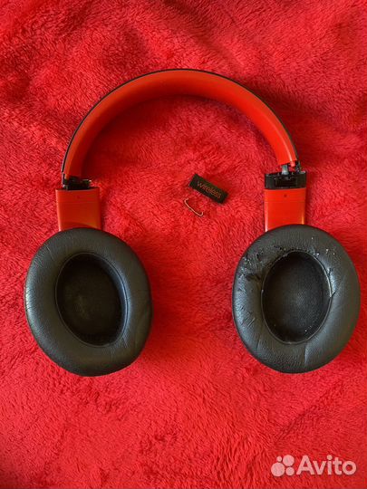 Беспроводные наушники Beats Studio 3 (нужна дуга)